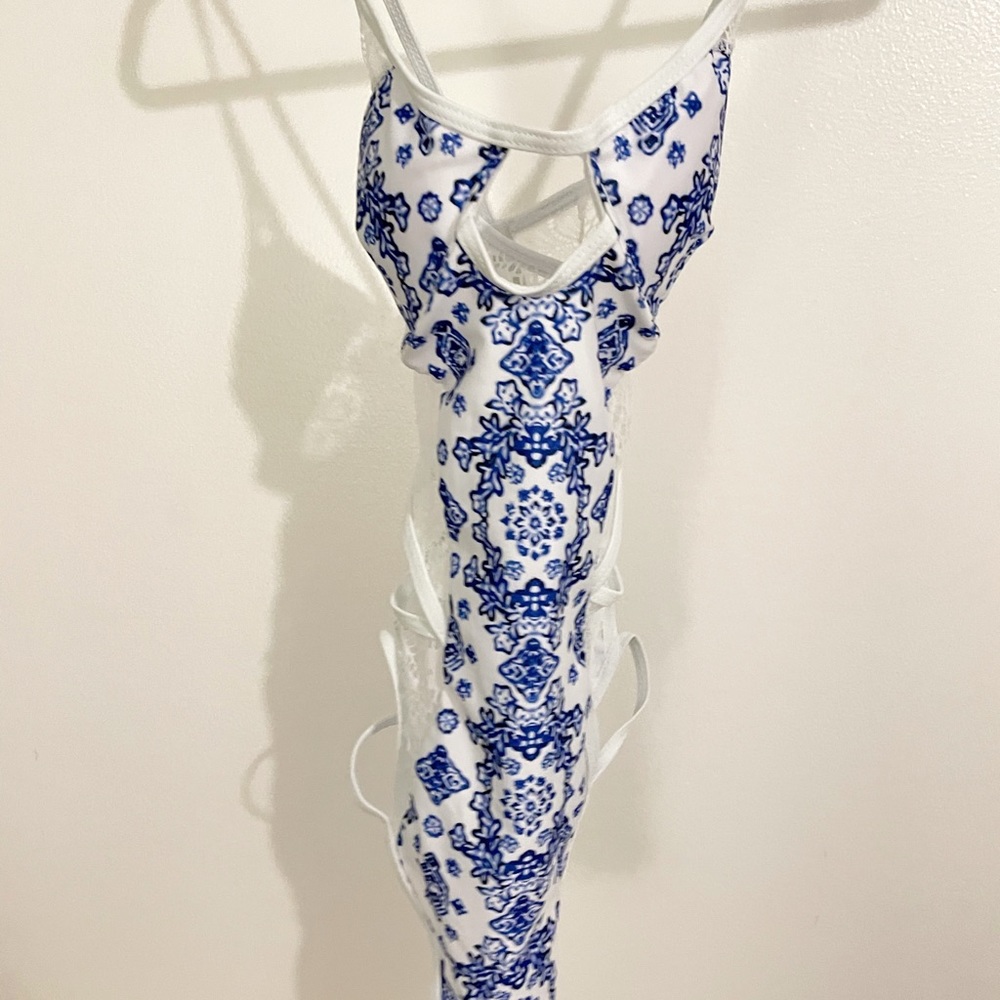 NWOT One piece Bathing suit